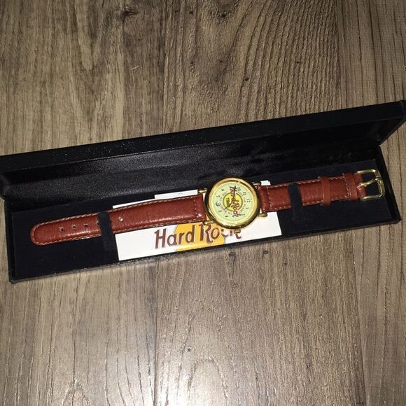 Vintage Hard Rock Cafe Leather Watch w/case date